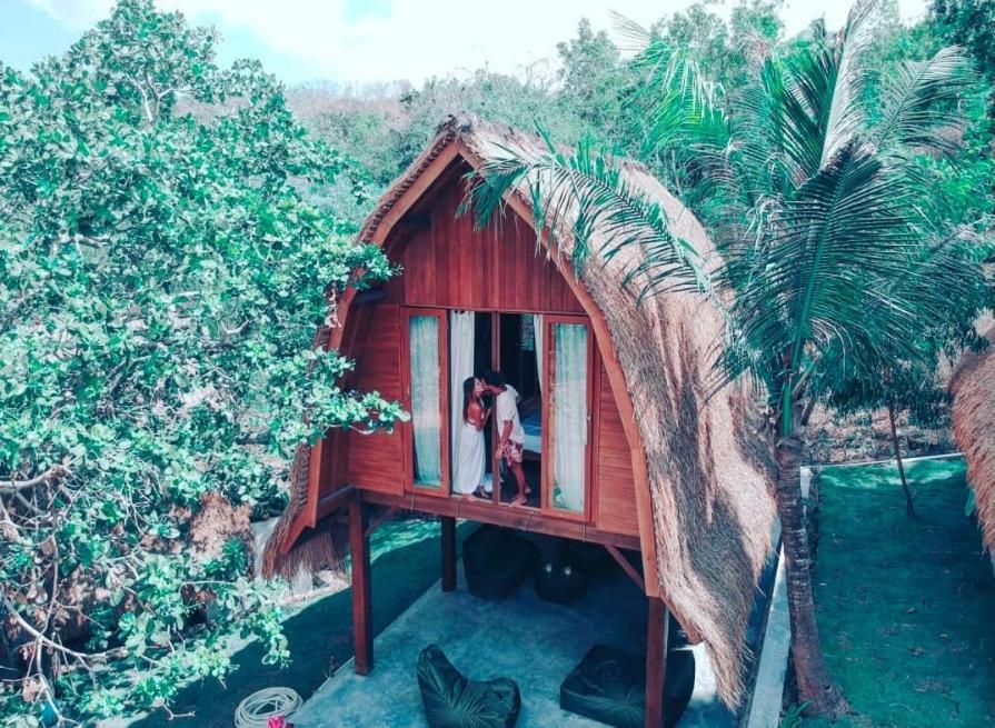Majango Bungalows Kuta  Exterior photo